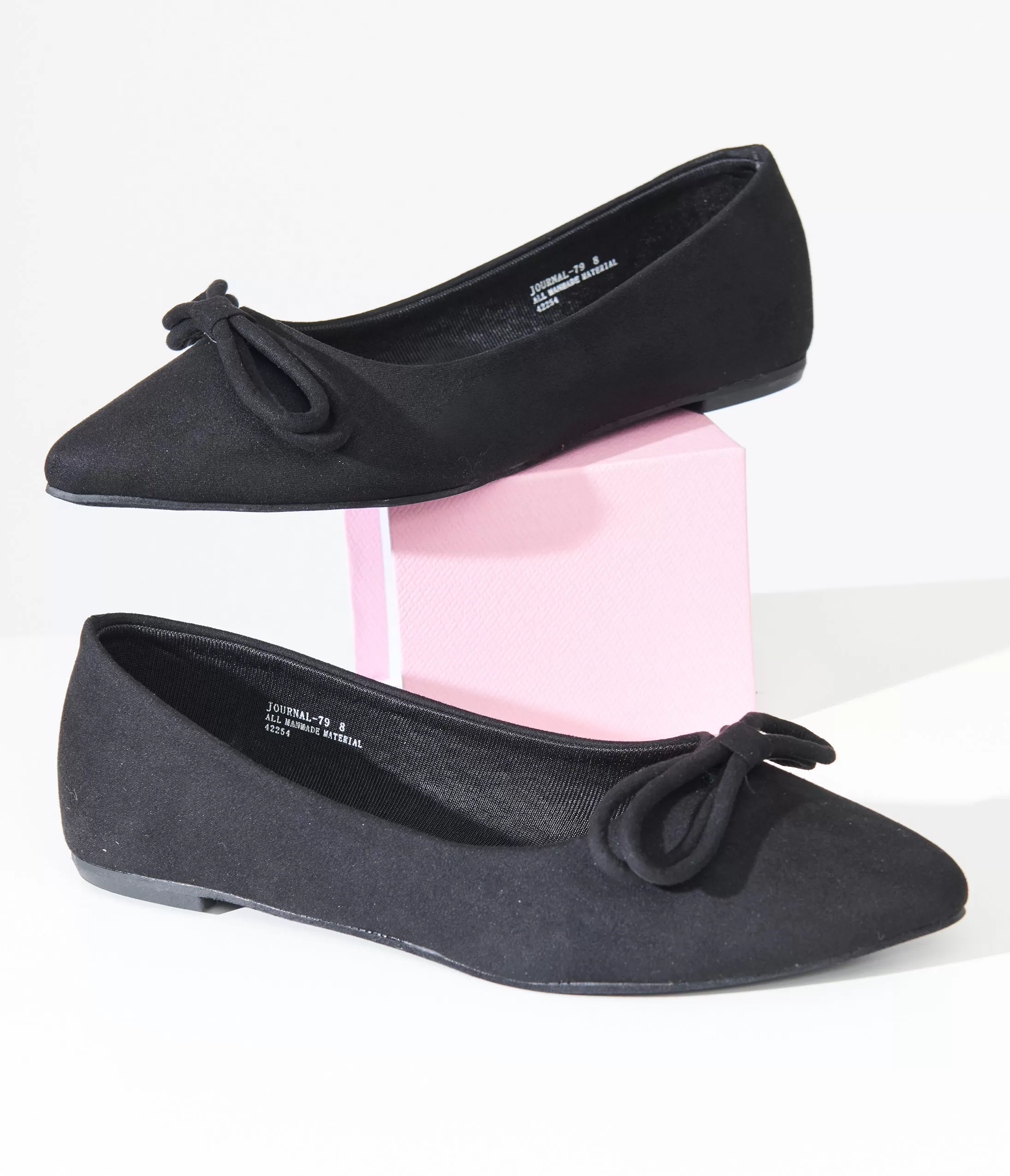 1960s Black Bow Pointed Ballet Flats