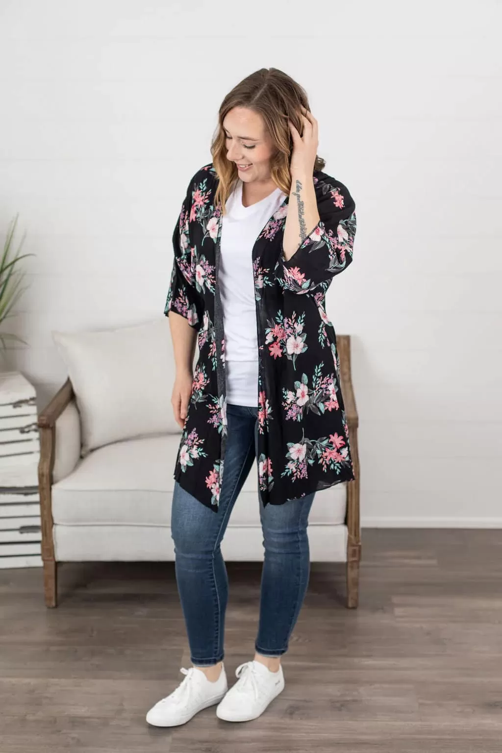 Black and Pink Floral Kimono