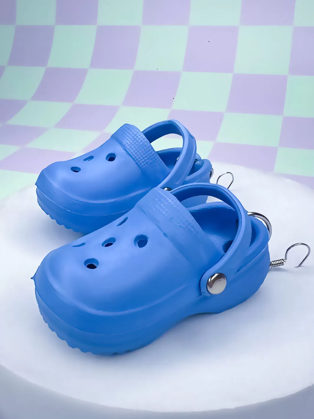 CUTE CLOG EARRINGS - BLUE