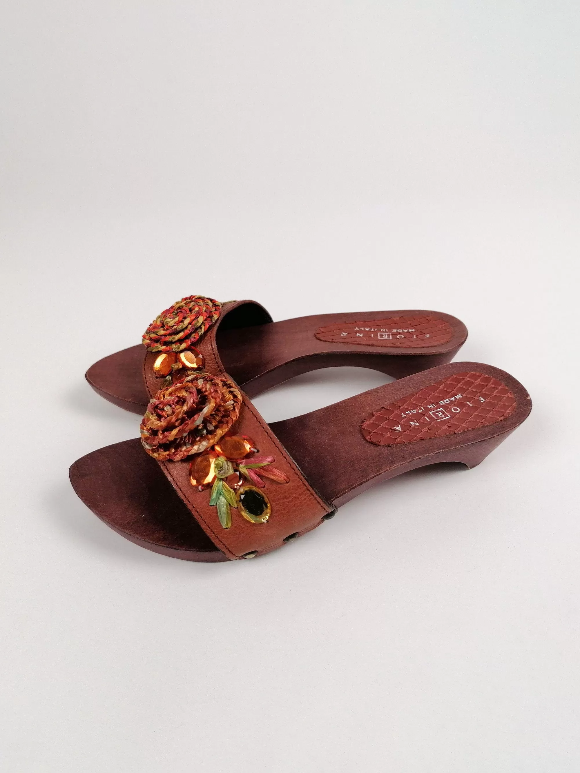 FIORINA Wood Mules Slides - size EU 37 -37.5 / UK 4.5 -5 / US 7