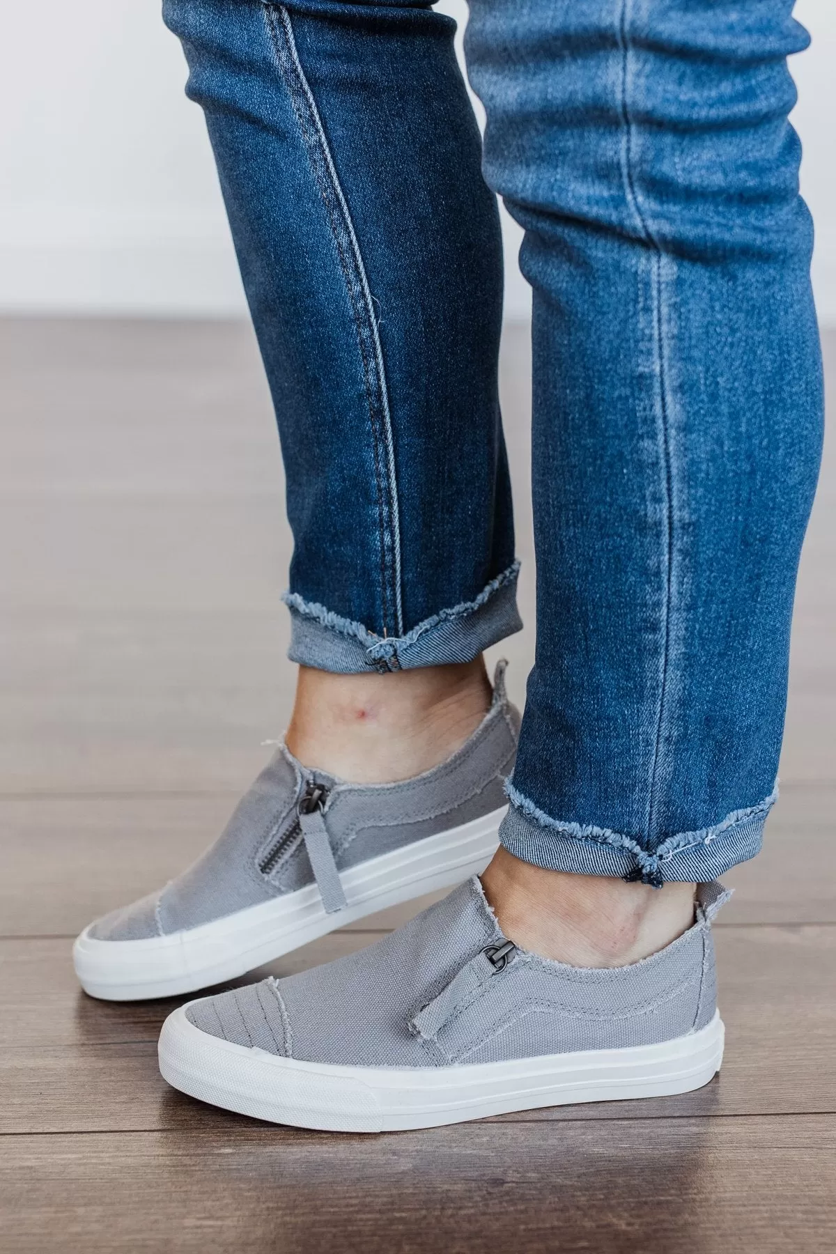 Gypsy Jazz Zippy Sneakers- Grey