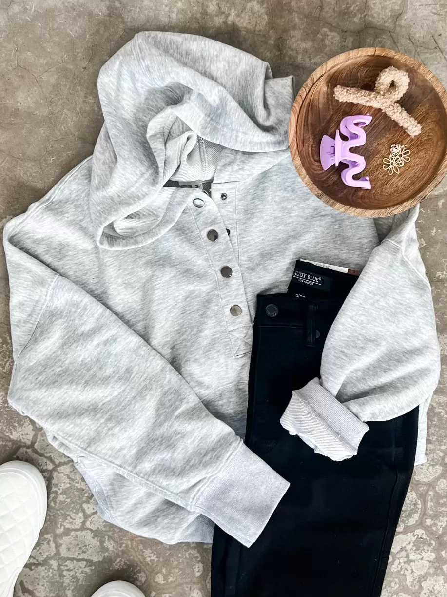 Oversized Hoodie With Kangaroo Pocket In Heathered Grey