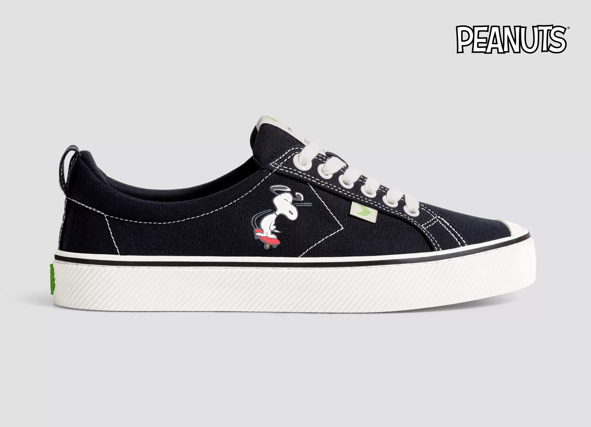 PEANUTS OCA Low Snoopy Skate Black Canvas Sneaker Men