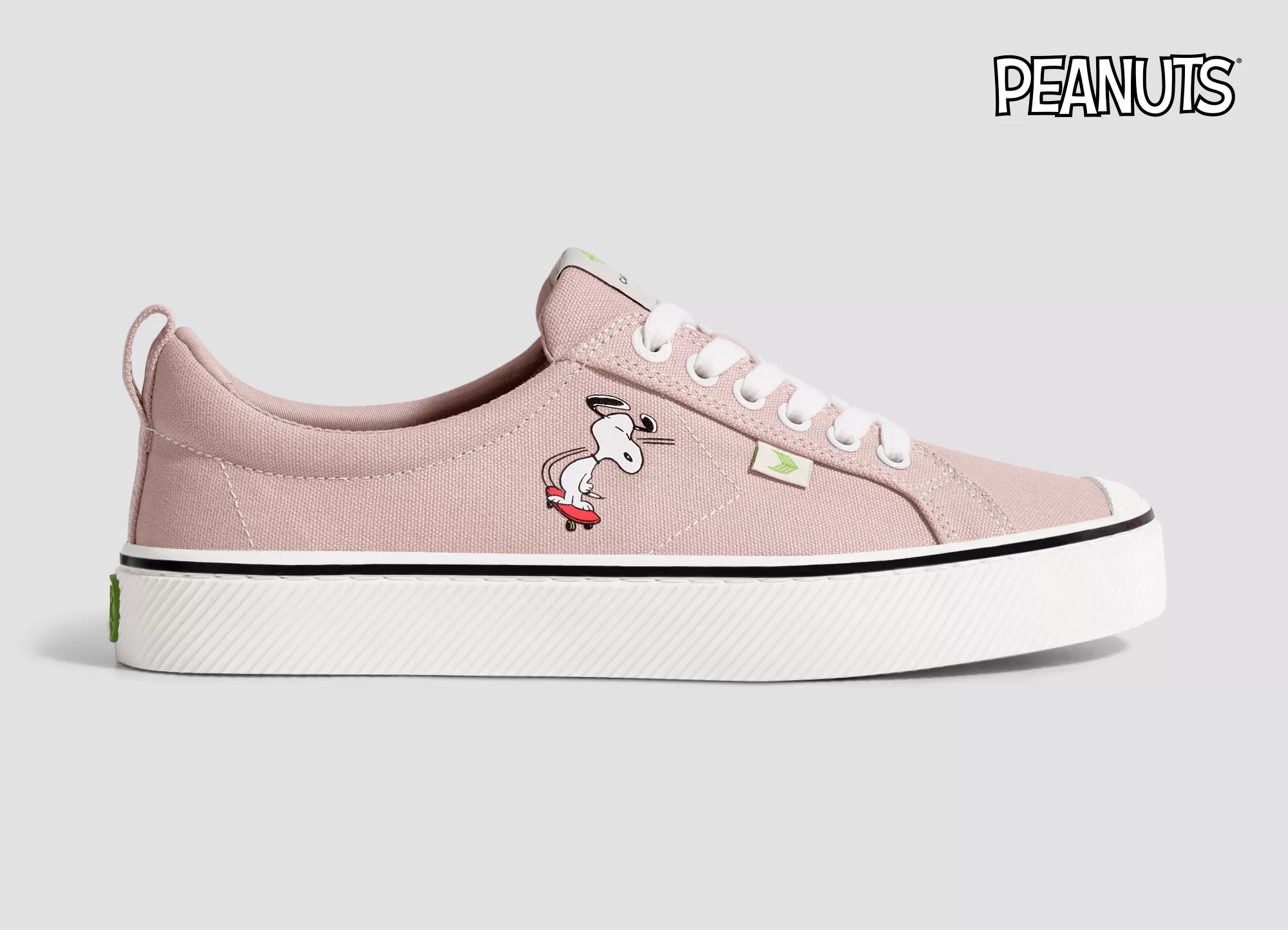 PEANUTS OCA Low Snoopy Skate Rose Canvas Sneaker Men