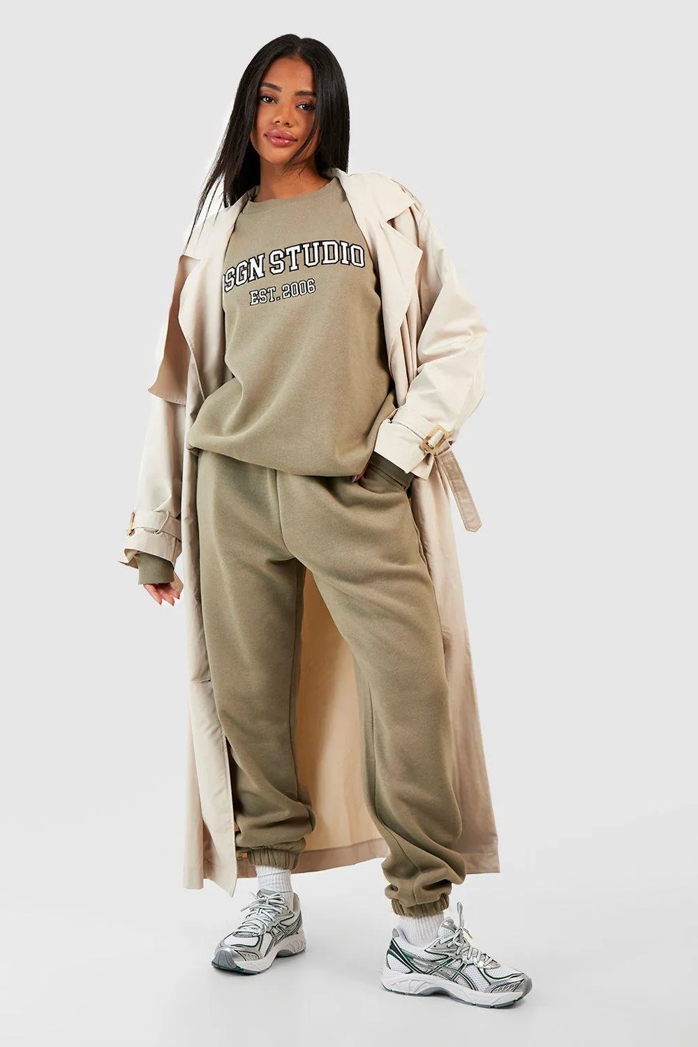 Tracksuits | Dsgn Studio Applique Sweatshirt Tracksuit | boohoo