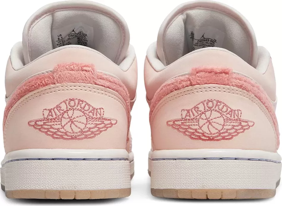 Wmns Air Jordan 1 Low SE 'Mighty Swooshers'