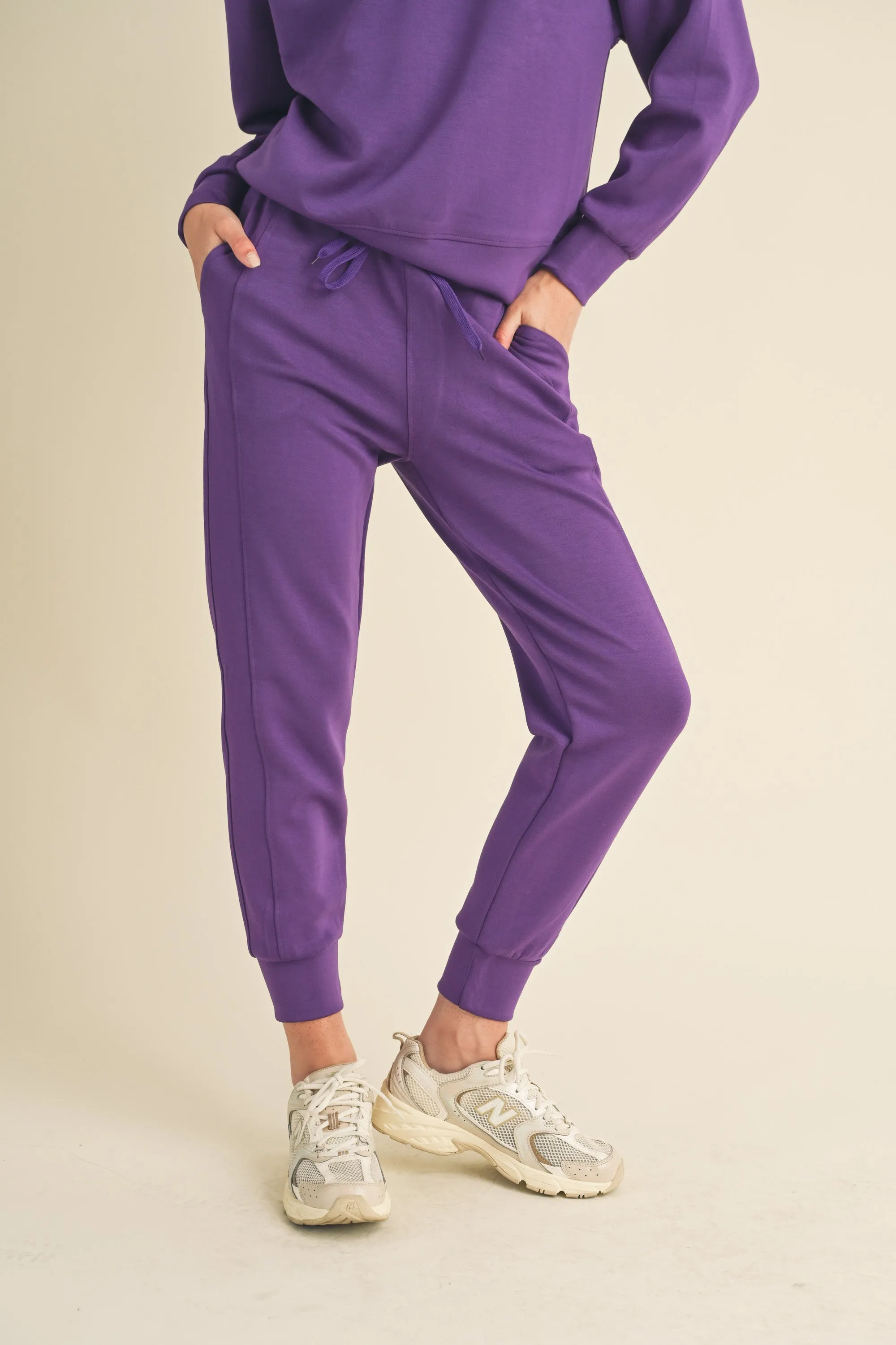 Women’s Sporty Chic Scuba Joggers