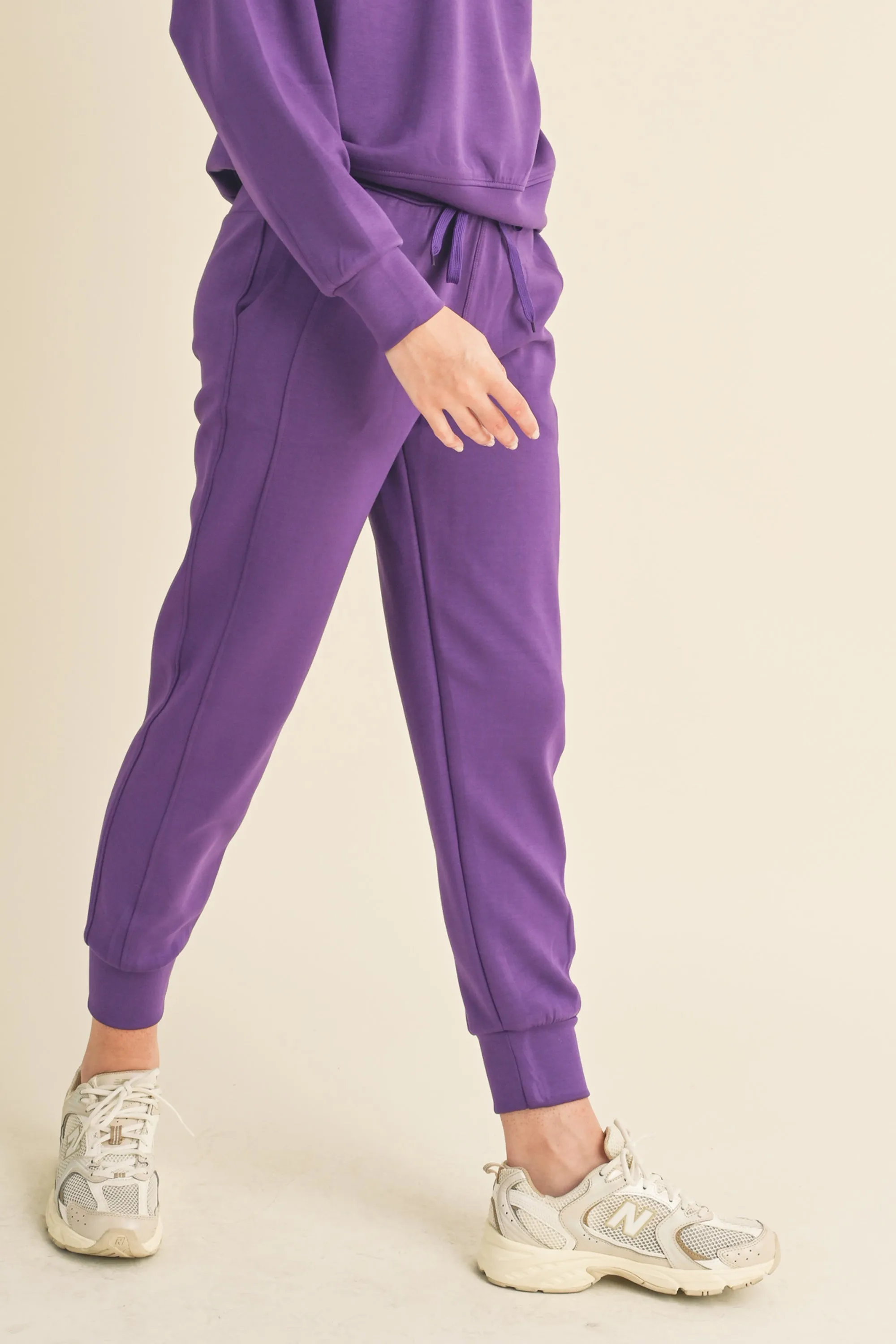 Women’s Sporty Chic Scuba Joggers