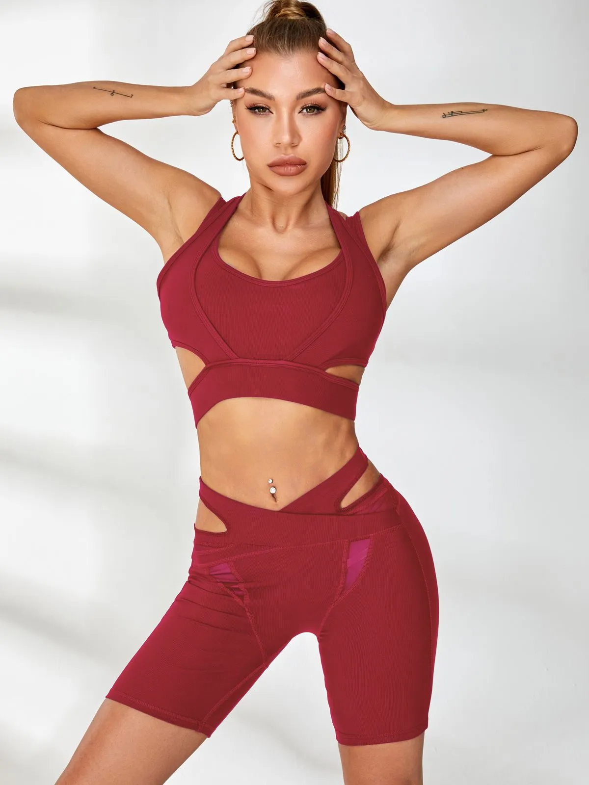 ZASUWA Female Ribbed Cutout Mesh Short Tracksuits