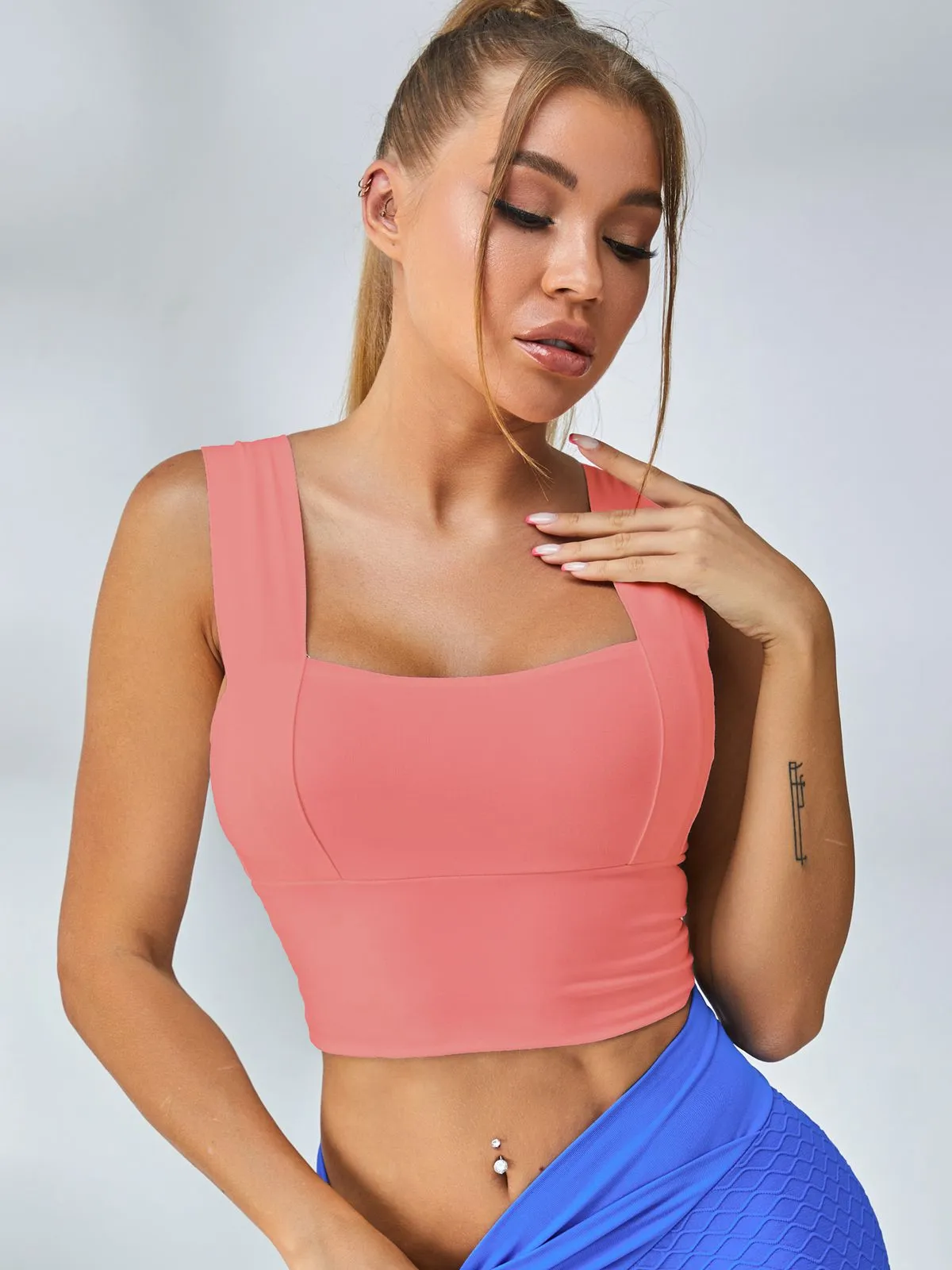 ZASUWA Female Wide Shoulder Strap Sports Bras