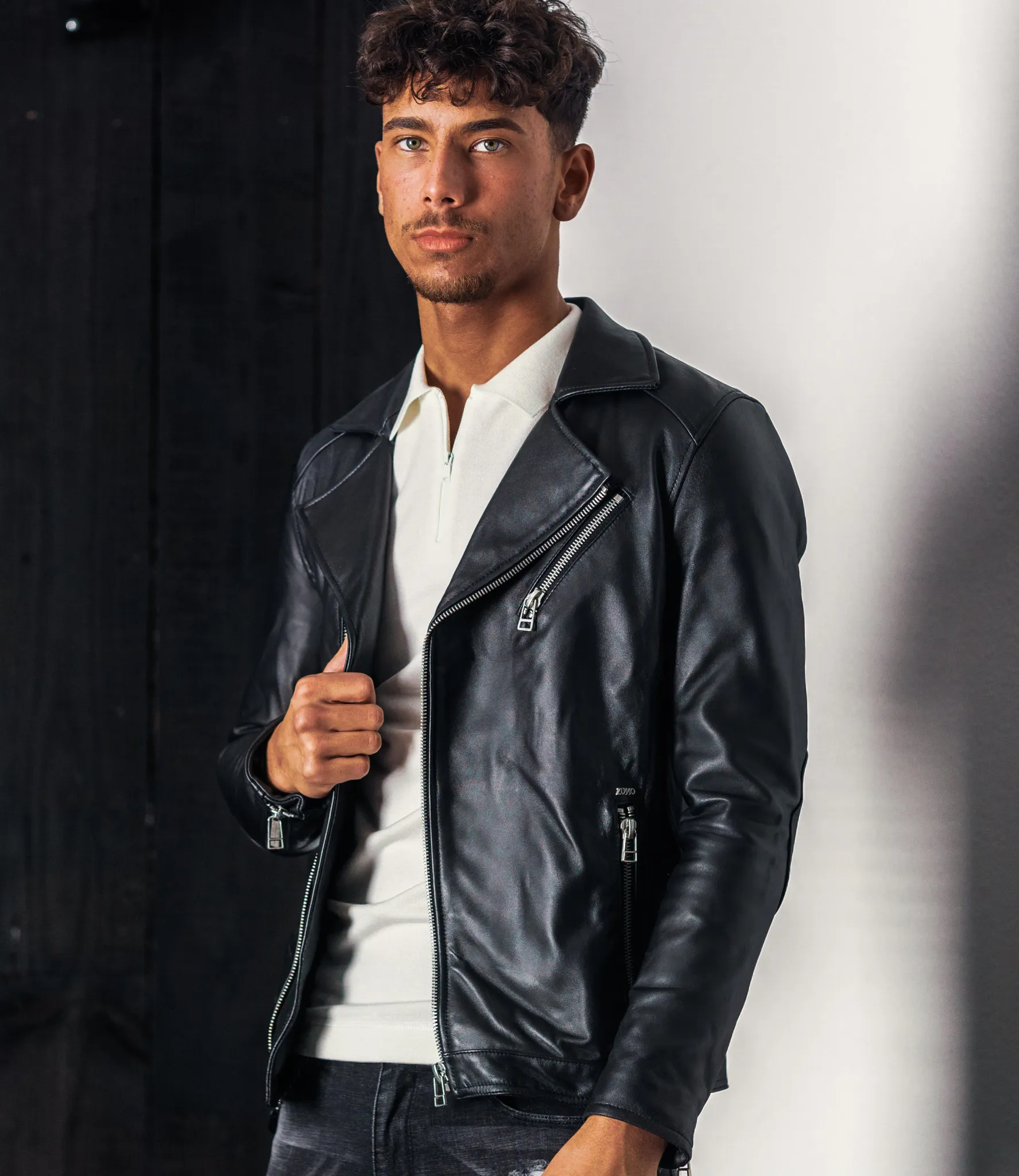 Zumo Slim Fit Leather Jackets HESKETH Black